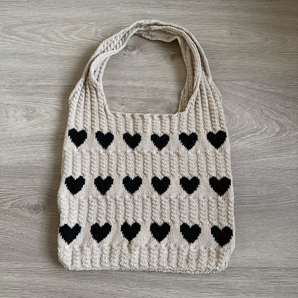 Lover’s Hearts Crochet Tote Bag